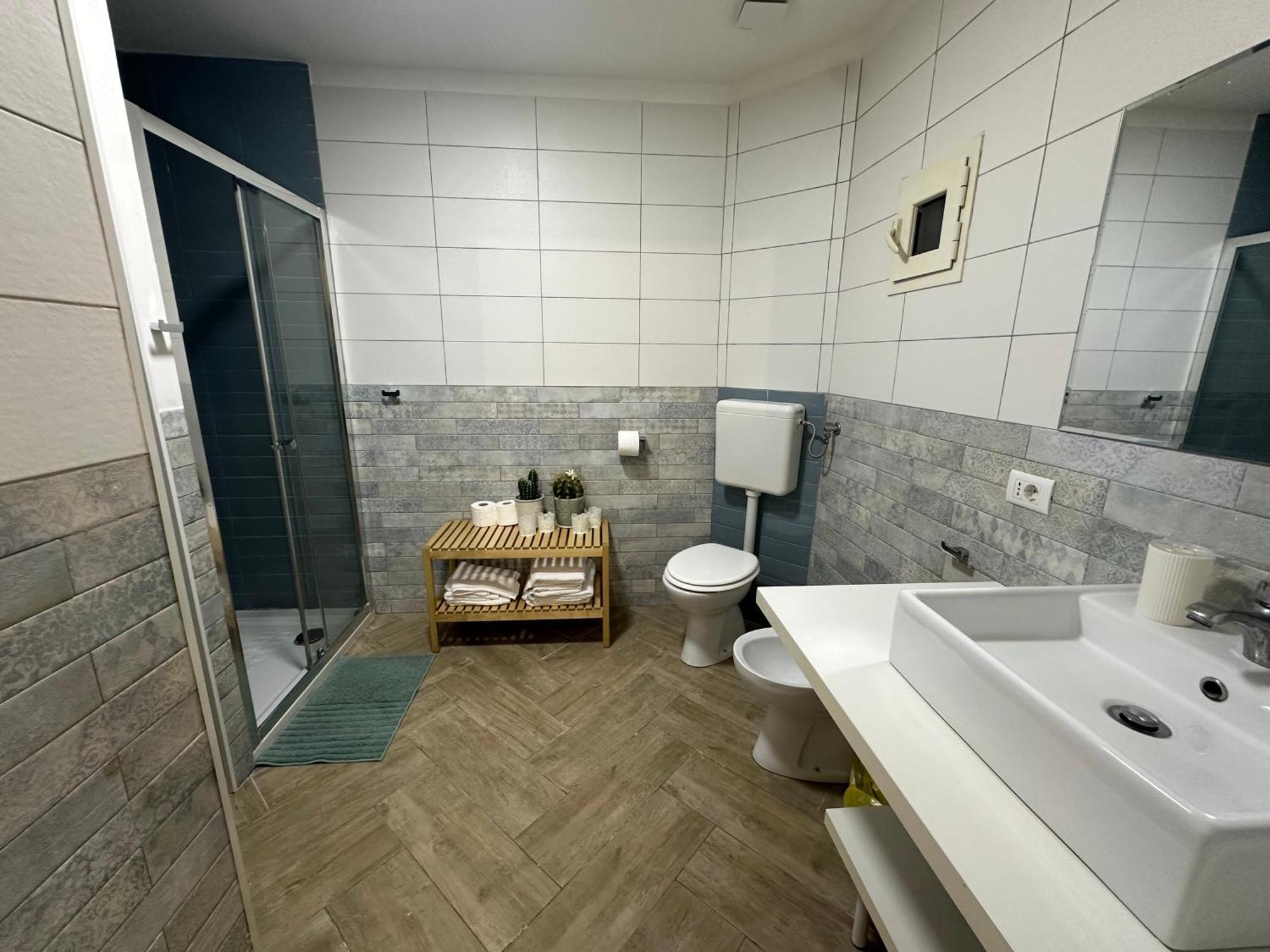 La Maisonette At Duomo Apartman Nápoly Kültér fotó
