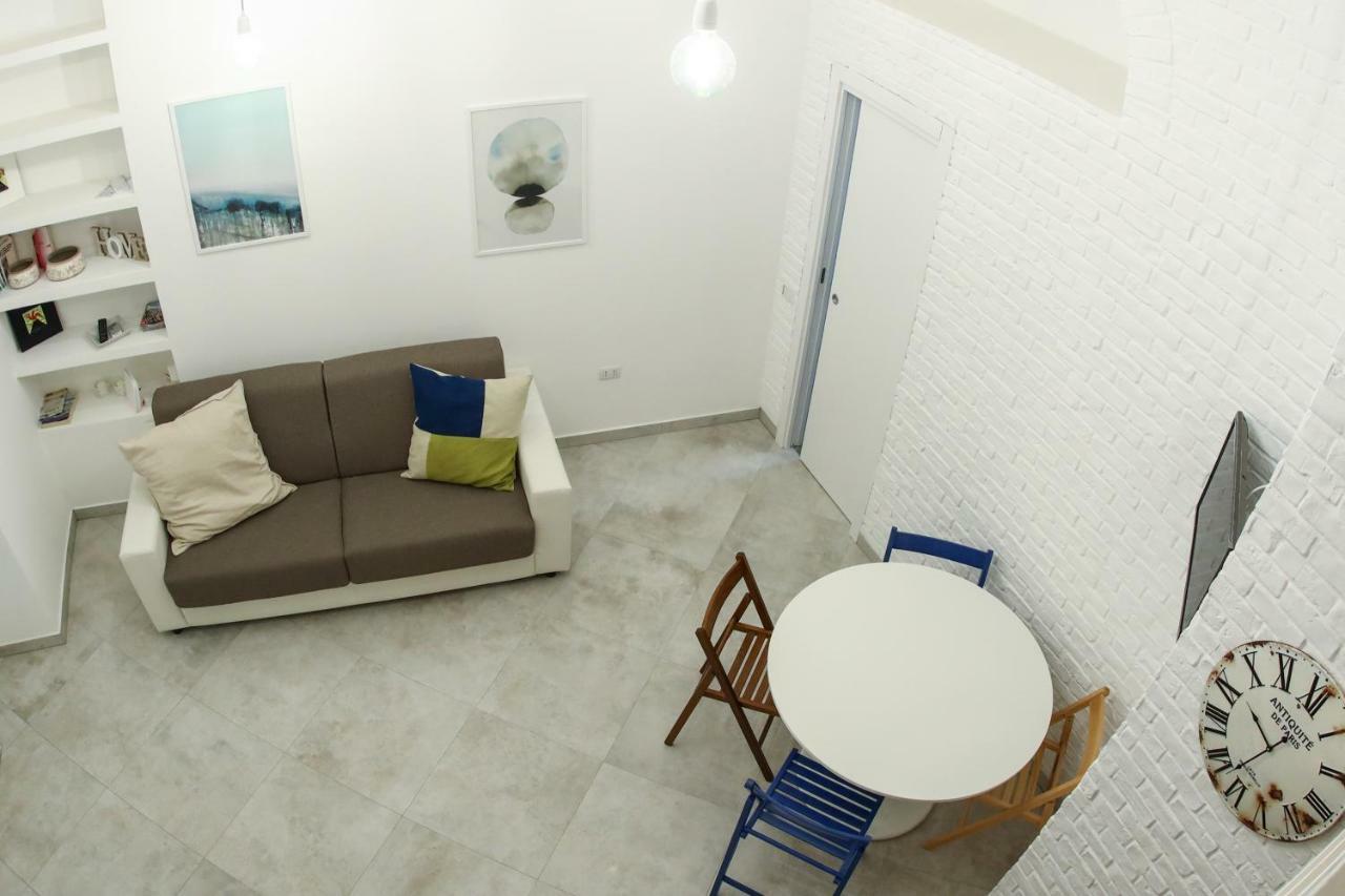 La Maisonette At Duomo Apartman Nápoly Kültér fotó