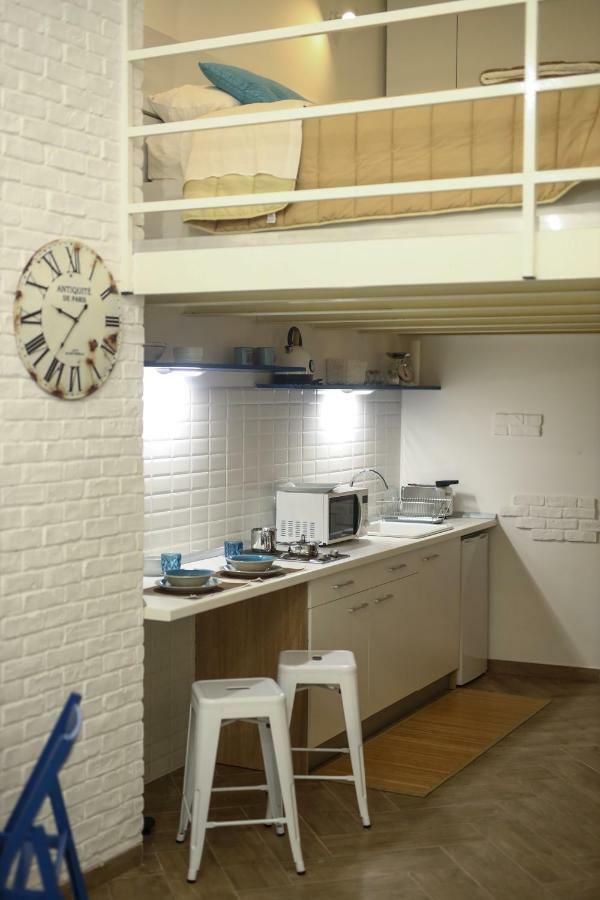 La Maisonette At Duomo Apartman Nápoly Kültér fotó